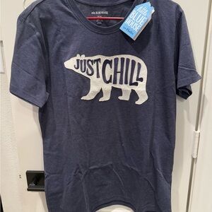 Men’s navy t shirt